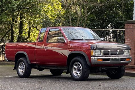 1994 nissan hardbody pickup truck|94 nissan hardbody door panels.